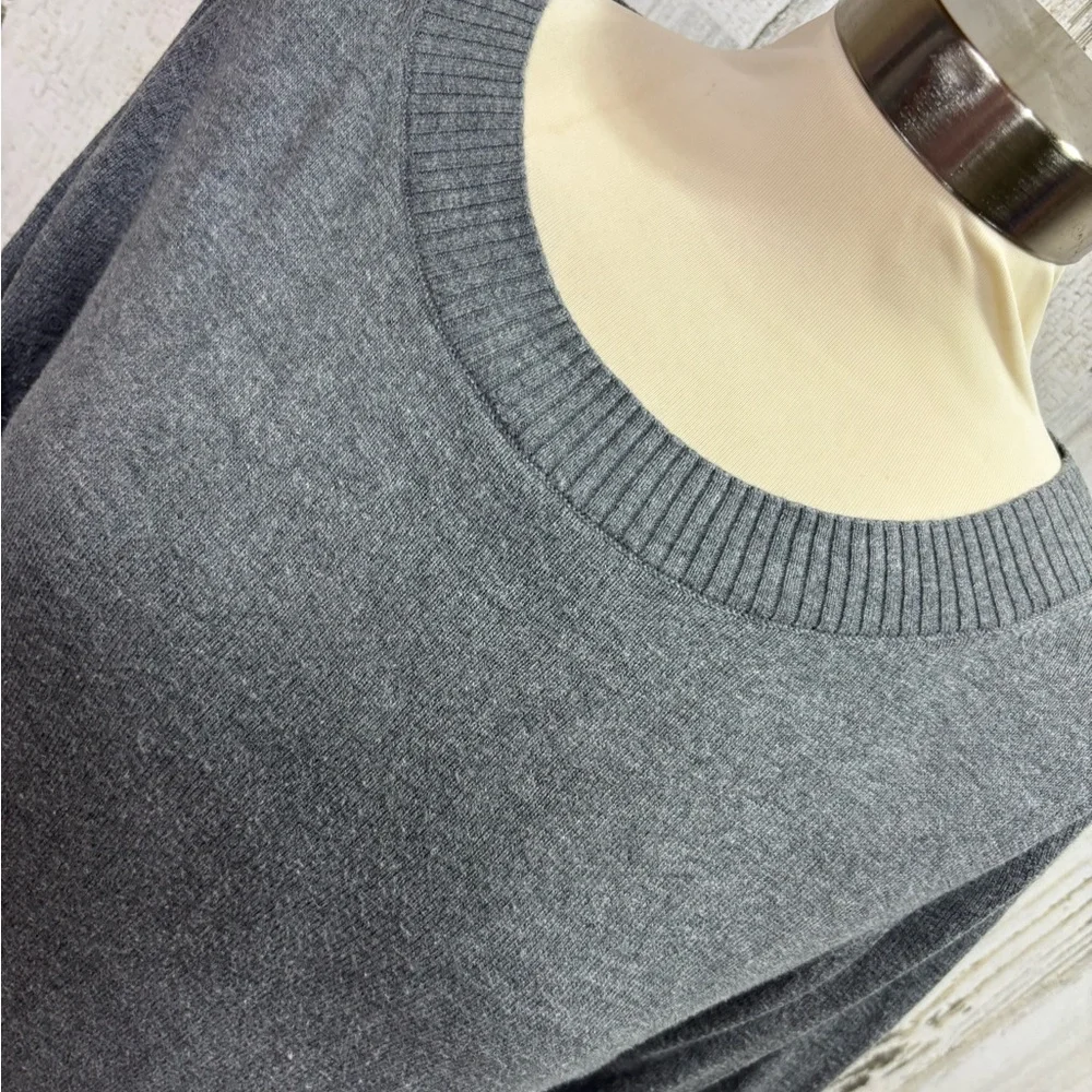 LOFT Outlet Heather‎ Gray Knit Sweater
